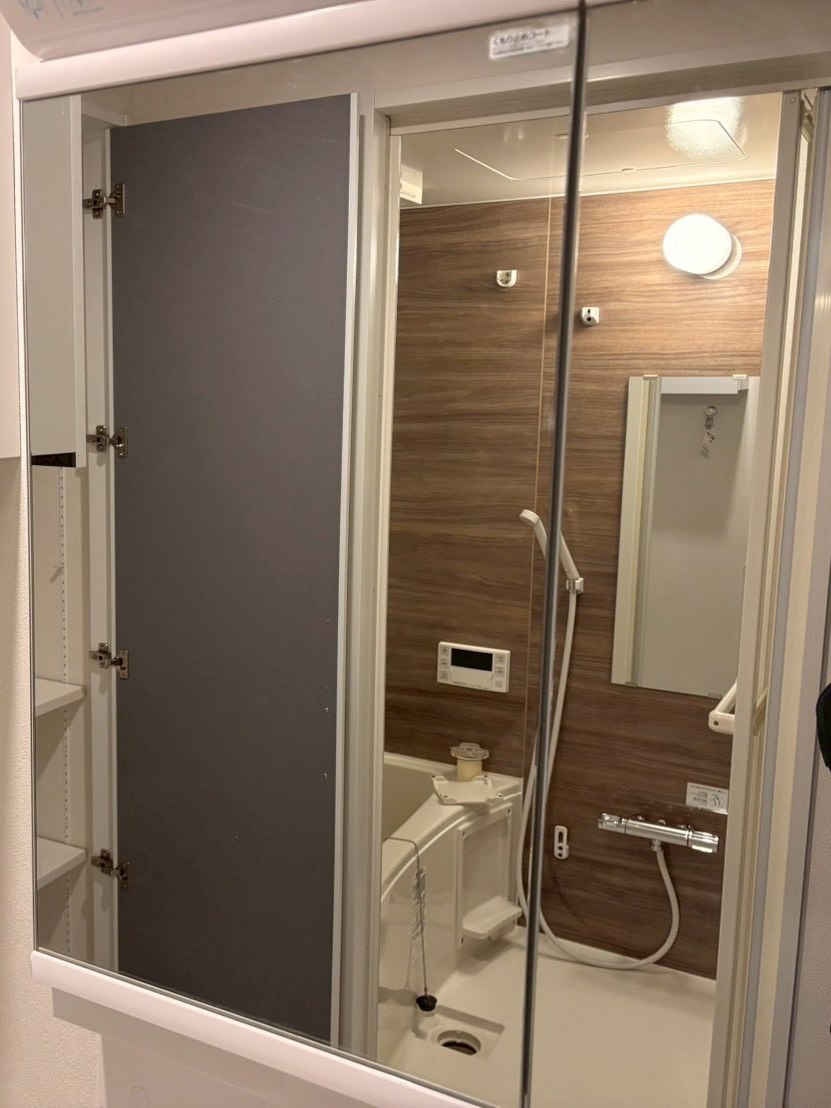 浴室鏡清掃後